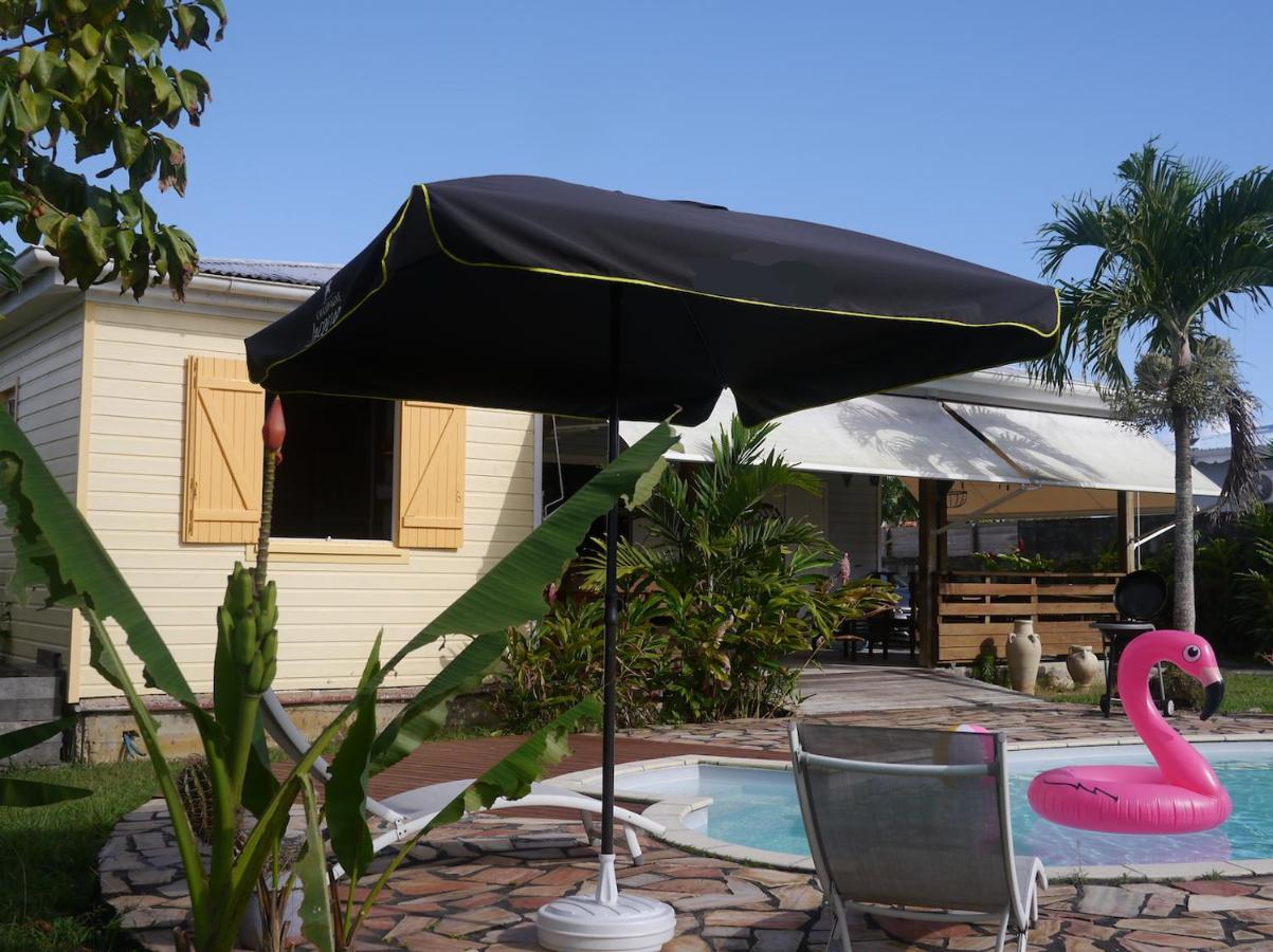 Charmante Villa Creole Climatisee, Jardin Tropical Et Piscine Prives Lamentin Exterior foto